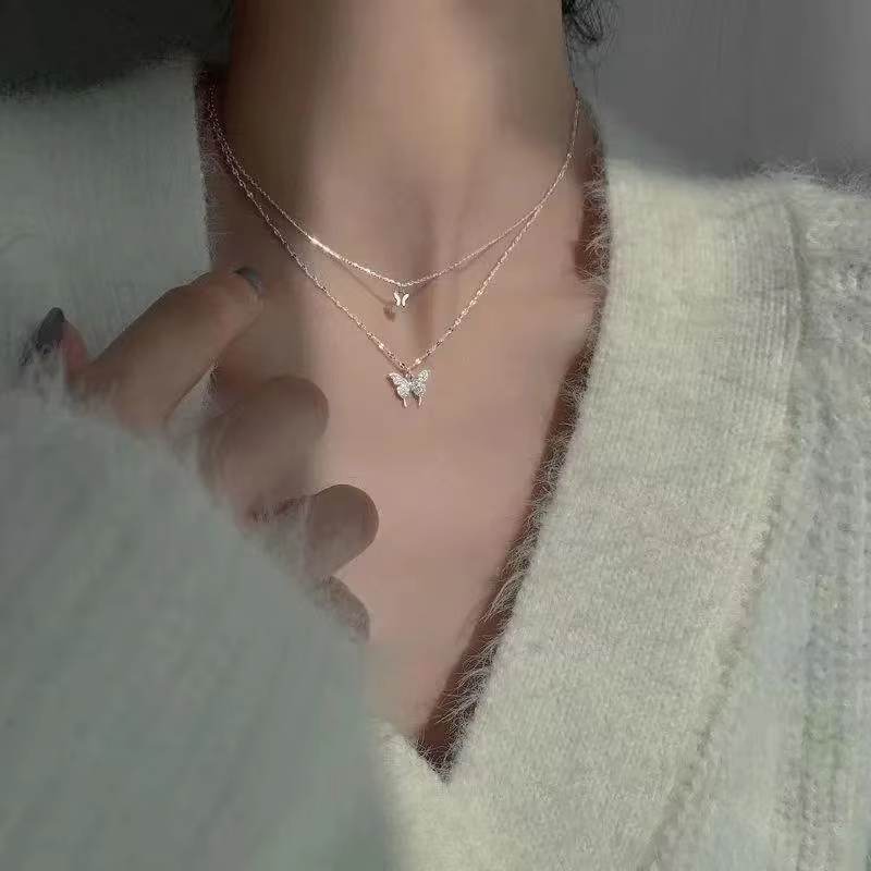 Butterfly Clasp Deployant - Kalung Kupu-kupu Berkilau Baru untuk Wanita,